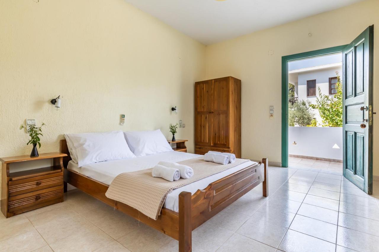 Skopelos Evergreen Apartments Стафилос Экстерьер фото